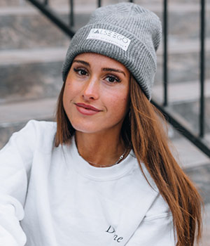 this woman is getting a free pregnancy test